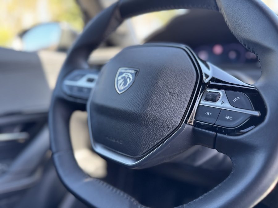 P2008 ALLURE PURE TECH 100 S&S