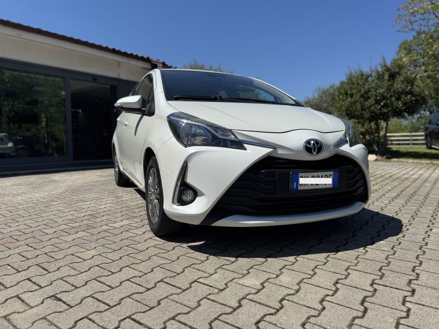 TOYOTA YARIS 1.0 5 P