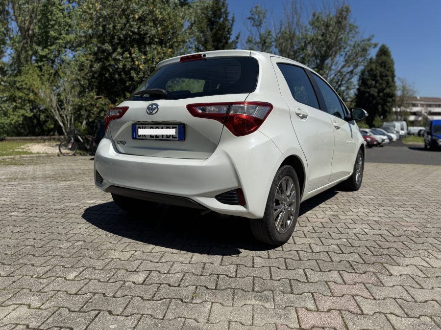 TOYOTA YARIS 1.0 5 P