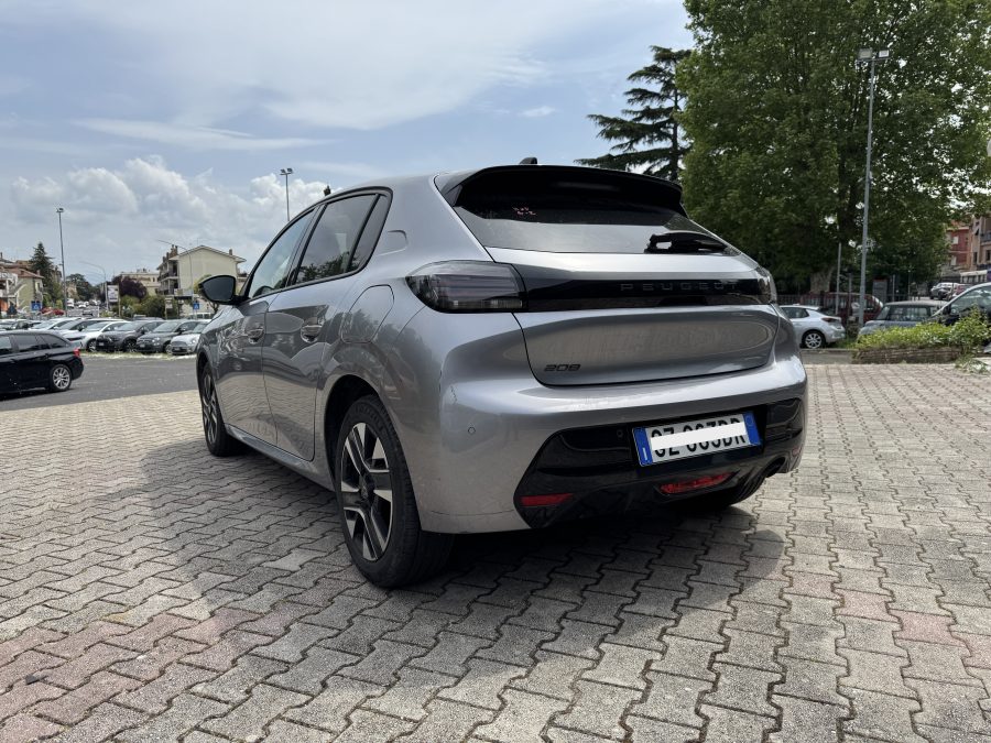PEUGEOT 208 5 P ALLURE PURE TECH
