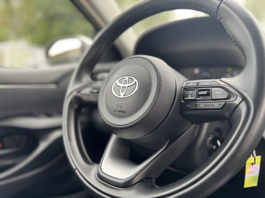 TOYOTA YARIS 1.5 HYBRID ACTIVE