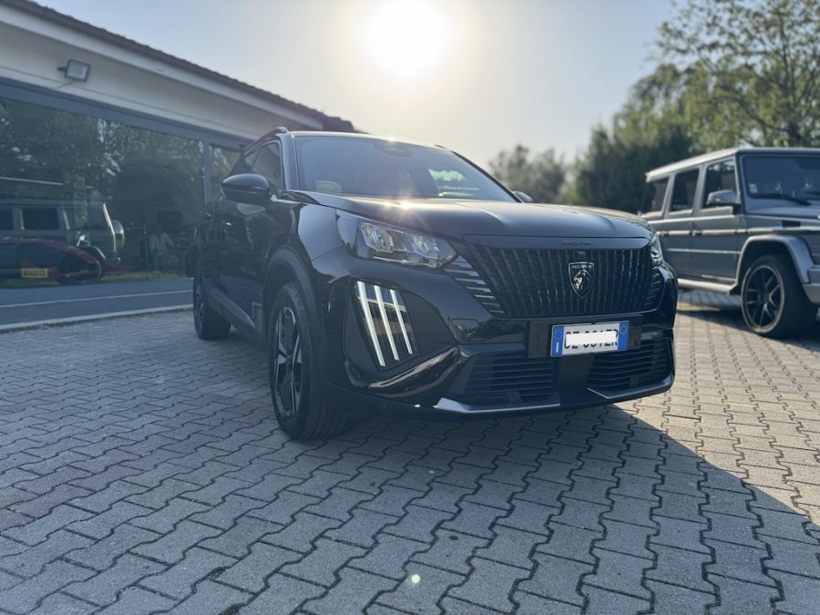 PEUGEOT 2008 1.2 HYBRID 145 CV ALLURE EDCS6
