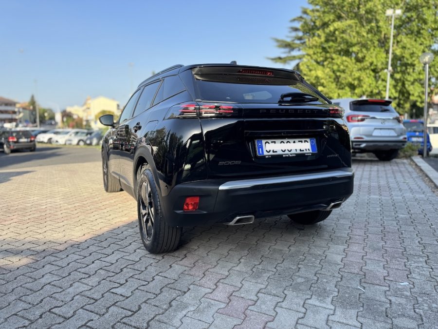 PEUGEOT 2008 1.2 HYBRID 145 CV ALLURE EDCS6