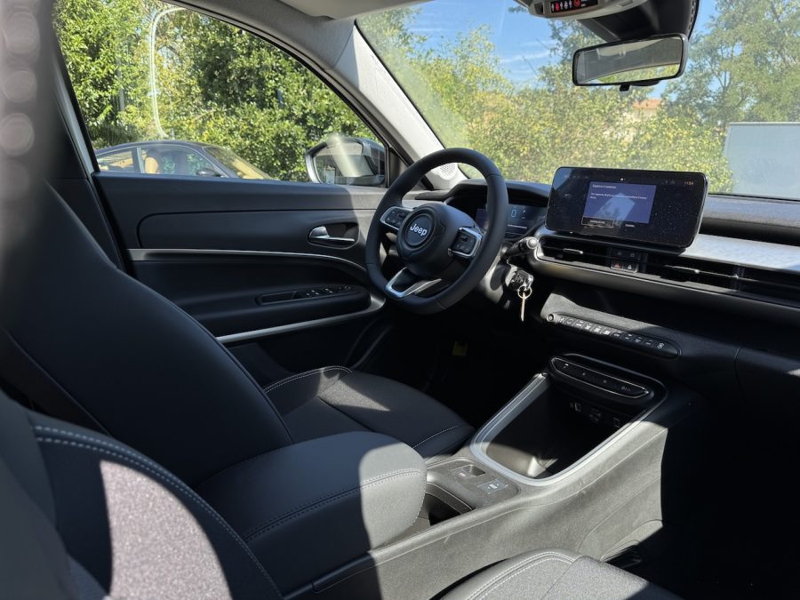 JEEP AVENGER MHEV ALTITUDE 1.2 100 CV DCT