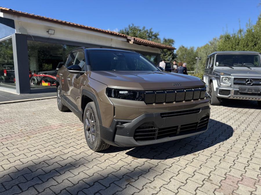 JEEP COMPASS E-HYBRID FIRST EDITION 12 145 CV EHYBRUD FWD EDCT6