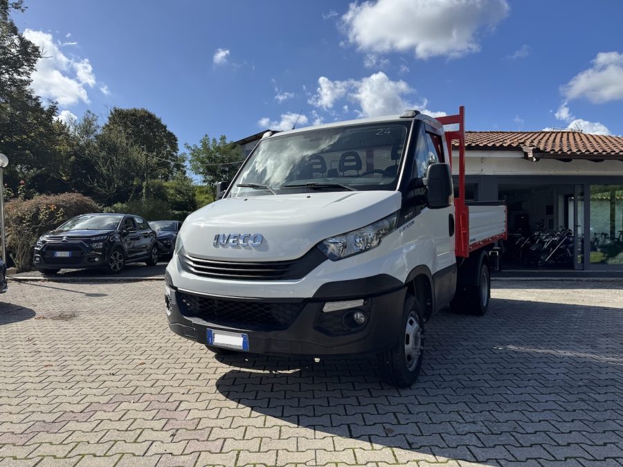 IVECO DAILY Ribalt.