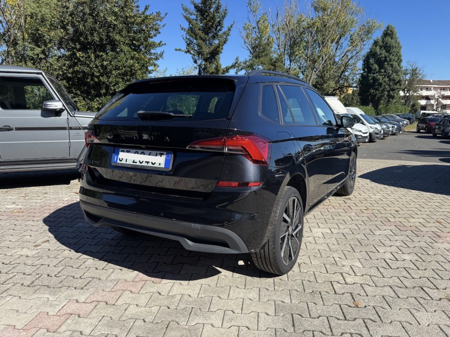 SKODA KAMIQ 1.0 TSI BLACK DOTS 110 CV