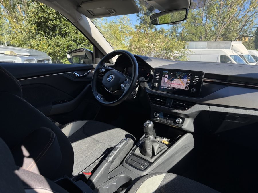 SKODA KAMIQ 1.0 TSI BLACK DOTS 110 CV