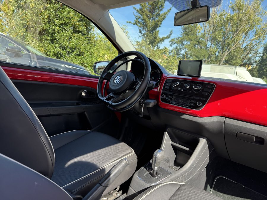 Volkswagen UP 3P 1.0 HIGH UP 75 CV ASG